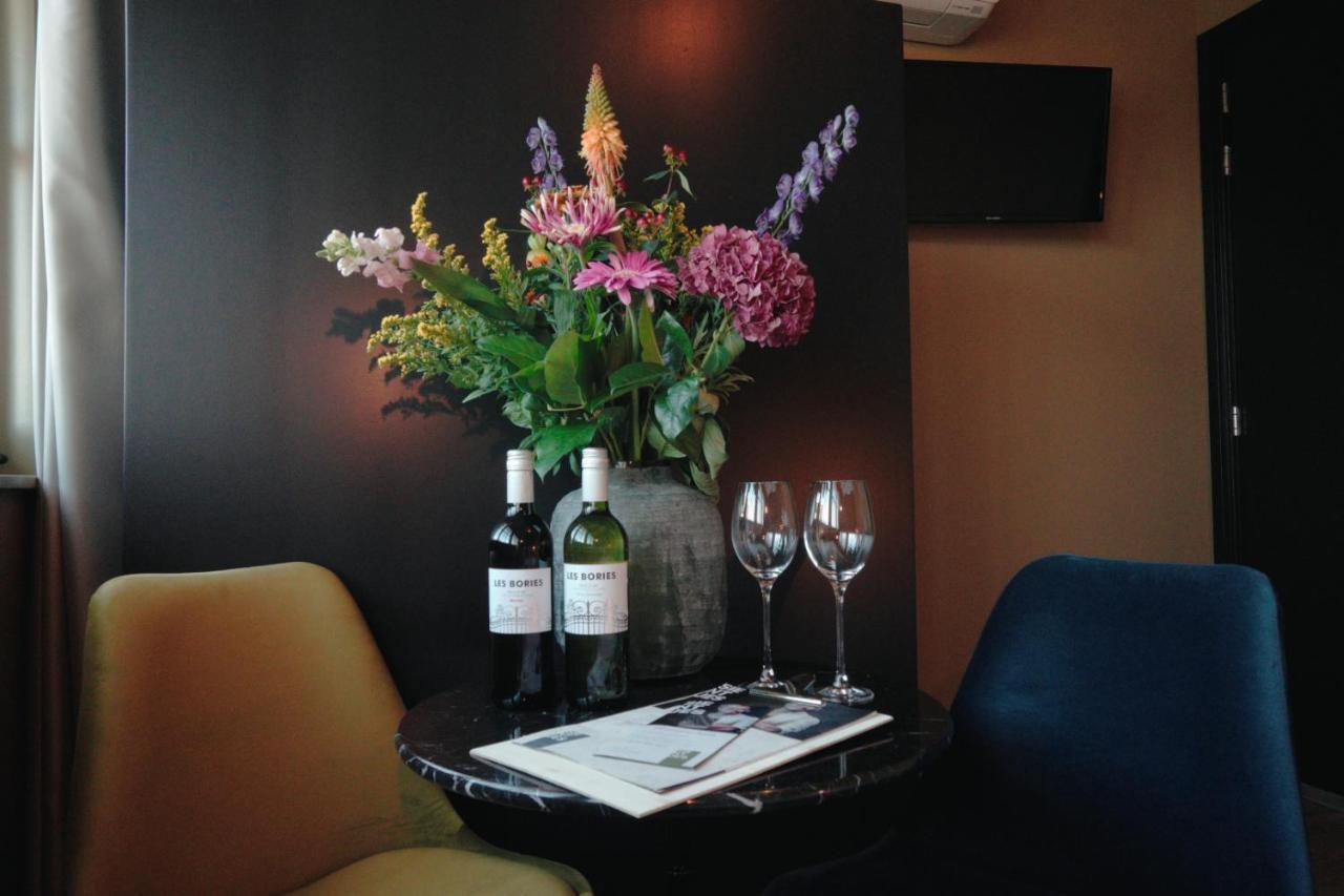 Sientjes Boetiekhotel Kerkdriel ภายนอก รูปภาพ