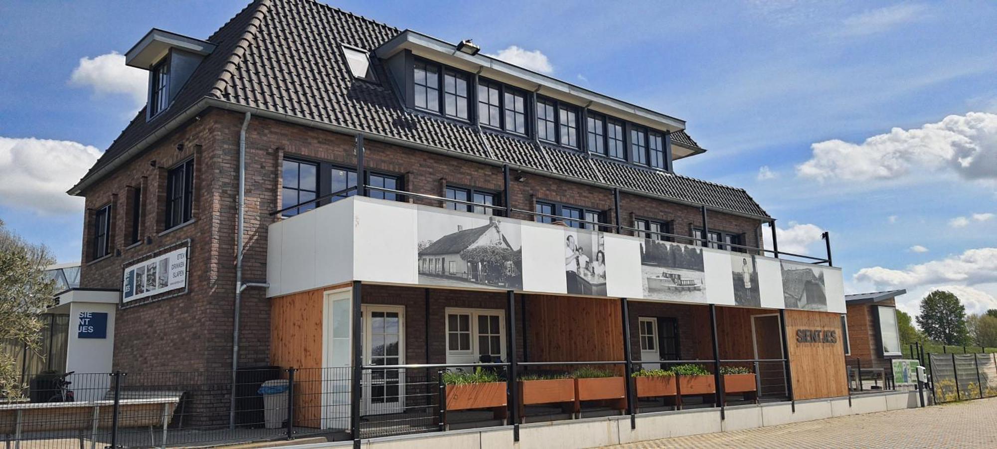 Sientjes Boetiekhotel Kerkdriel ภายนอก รูปภาพ